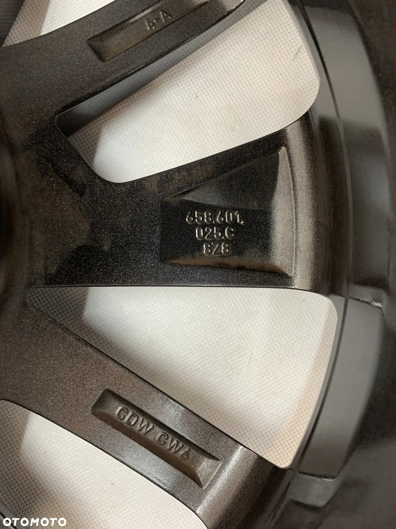 Image Škoda Kamiq Rim 6,5Jx17H2 et 40 5x112 na prodej - 658601025D