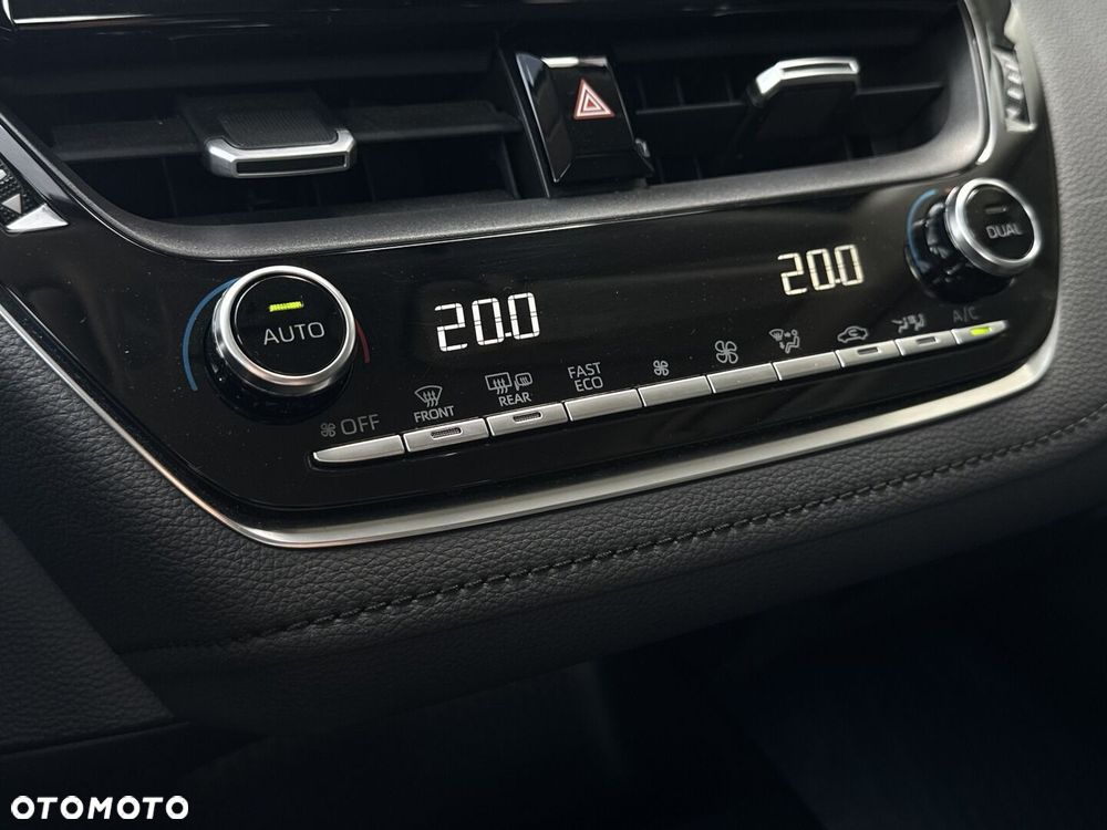 Toyota Corolla - 26