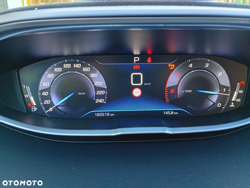 Peugeot 3008 1.6 BlueHDi Active S&S EAT6 - 11