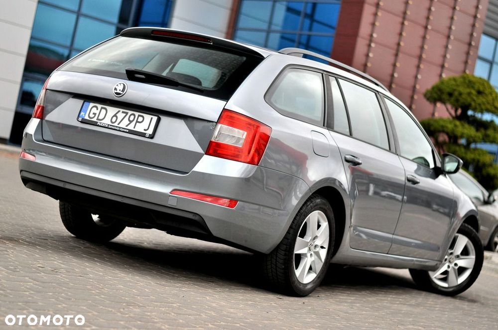 Skoda Octavia 1.6 TDI Ambition - 23