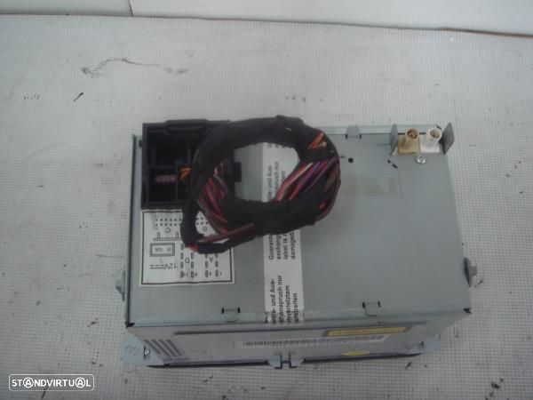 Auto-Radio Volkswagen Passat (3C2) - 2