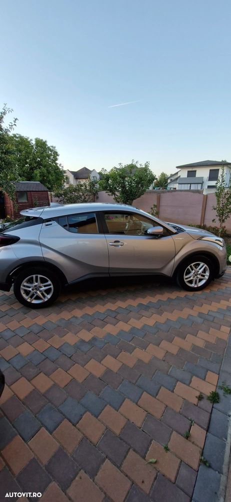 Toyota C-HR - 6