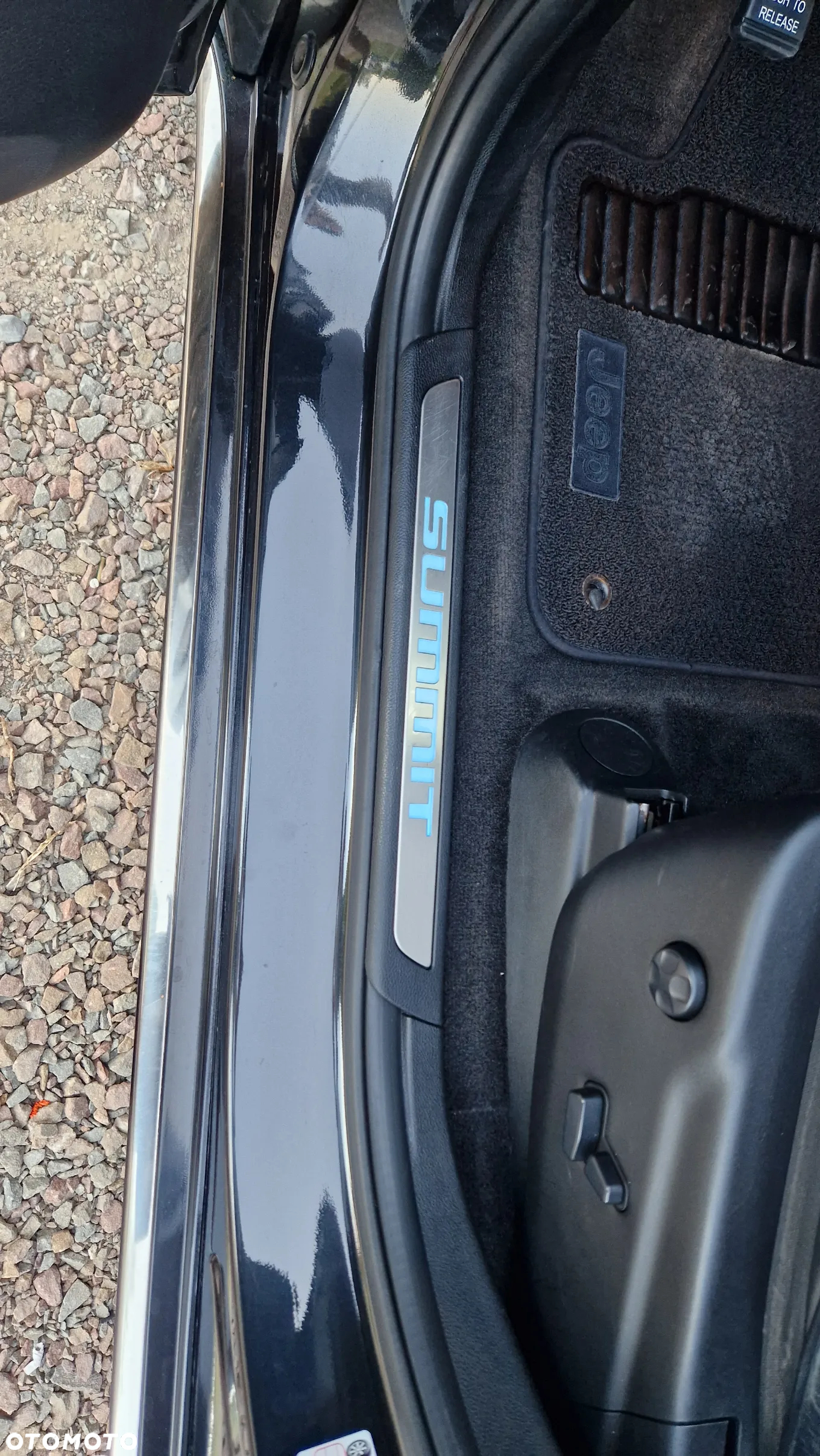 Jeep Grand Cherokee 5.7 V8 HEMI Summit - 13