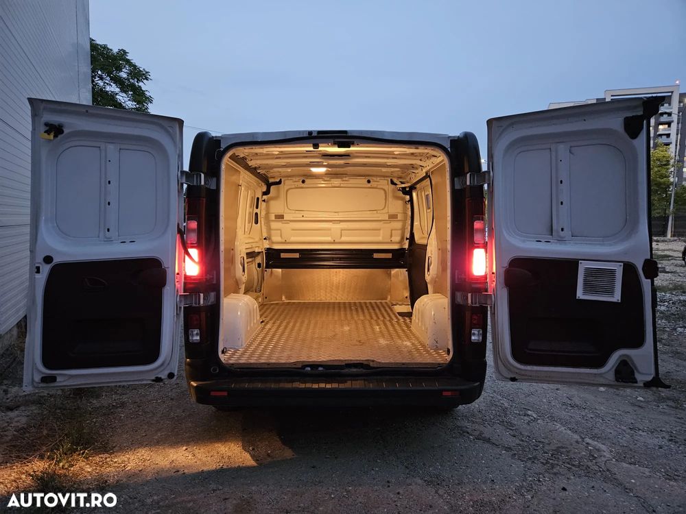 Renault Trafic dCi 120 Grand Combi Start - 4