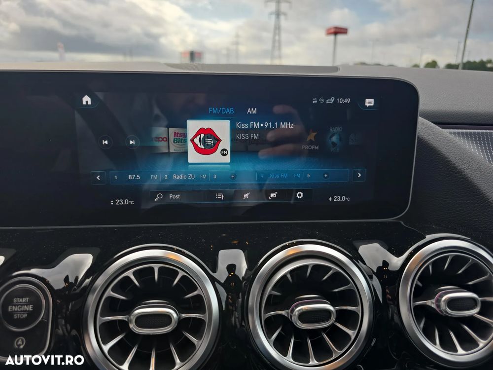 Mercedes-Benz GLA - 18