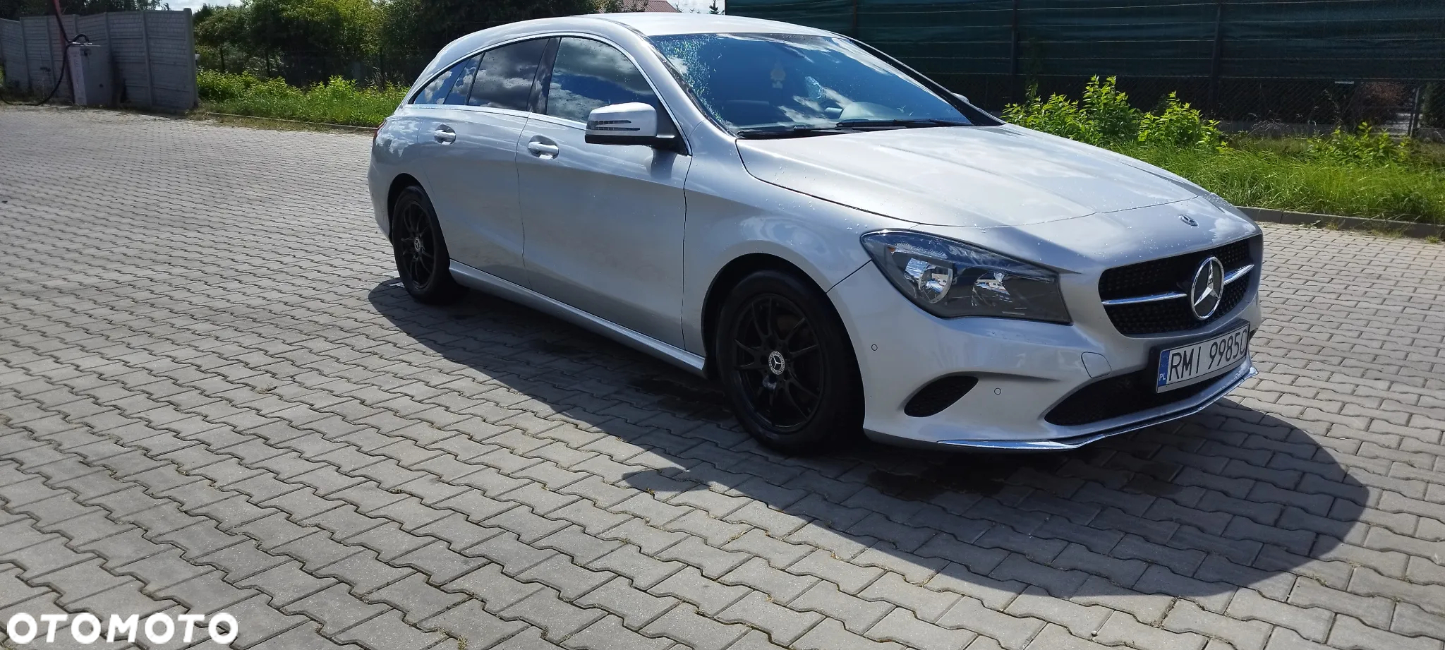 Mercedes-Benz CLA 180 d - 2