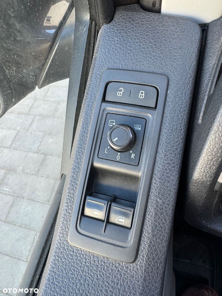 Volkswagen Transporter L2H2 - 13