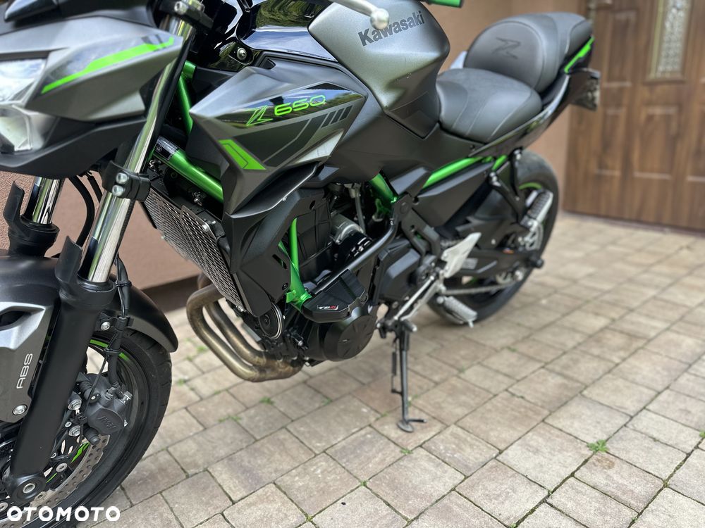 Kawasaki Z 650 - 22