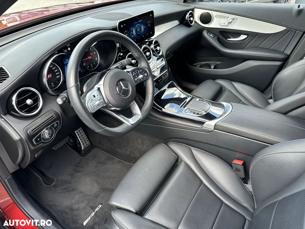Mercedes-Benz GLC 300 d 4MATIC - 11