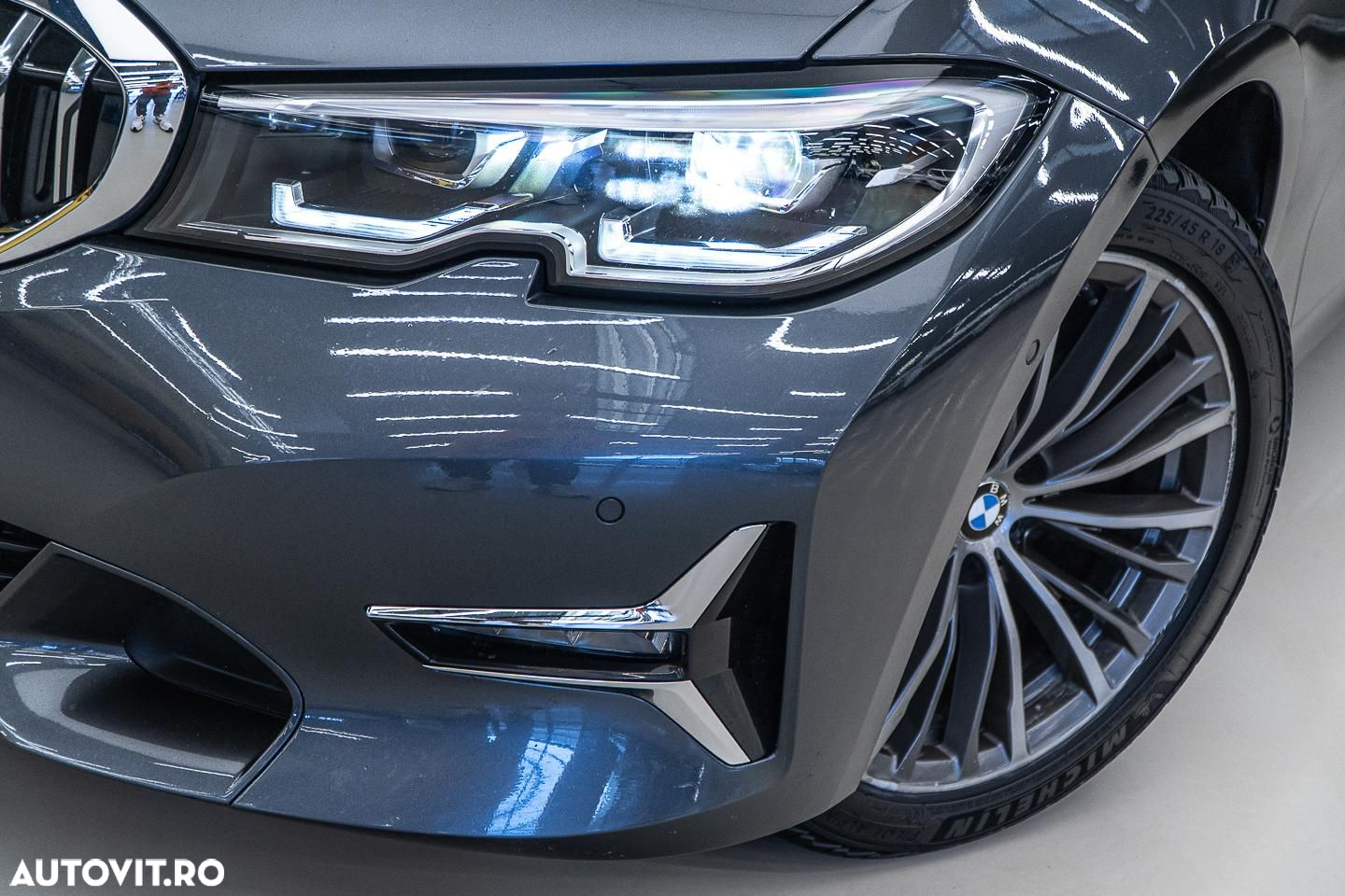 BMW Seria 3 320d xDrive AT Luxury Line - 40