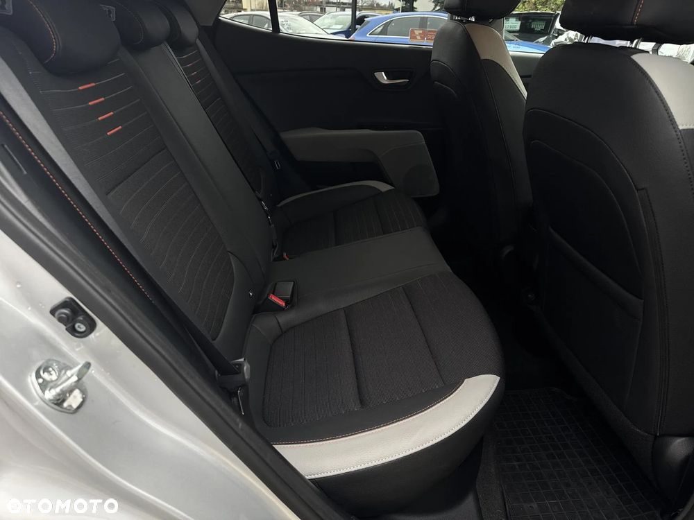 Kia Stonic 1.4 L - 27