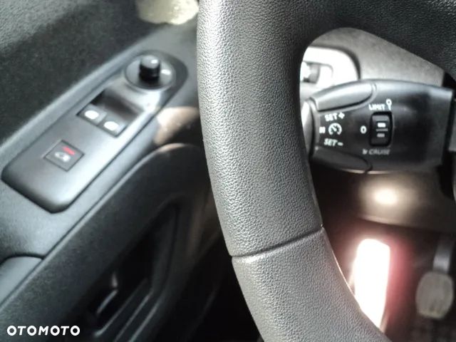 Peugeot Partner - 10