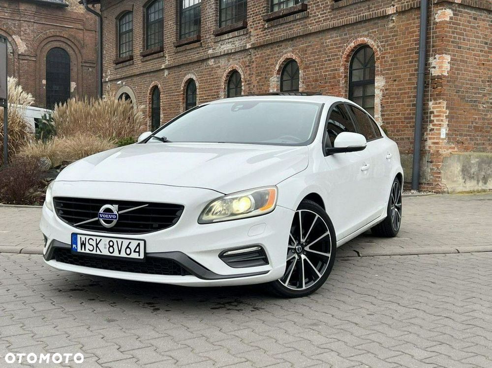 Volvo S60 - 2