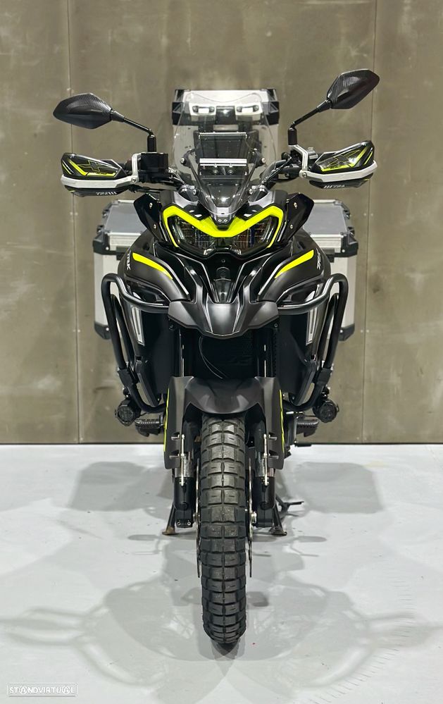 Benelli TRK 702 X - 6