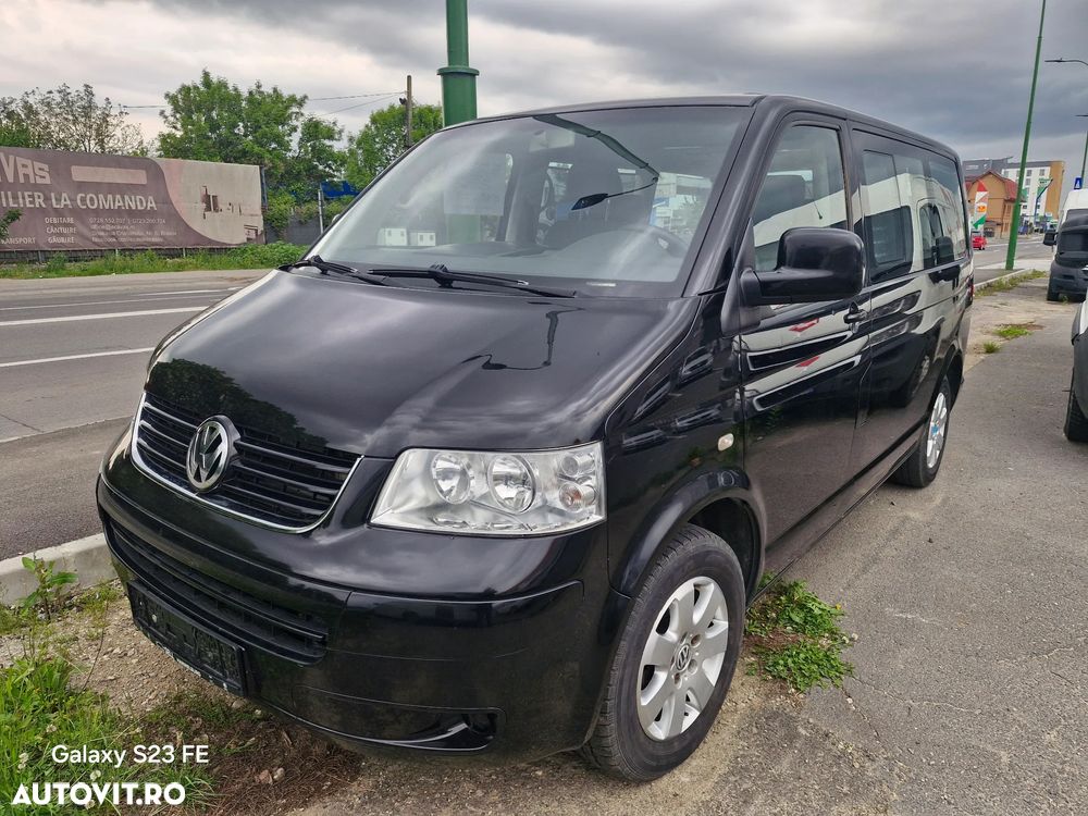 Volkswagen Multivan - 1