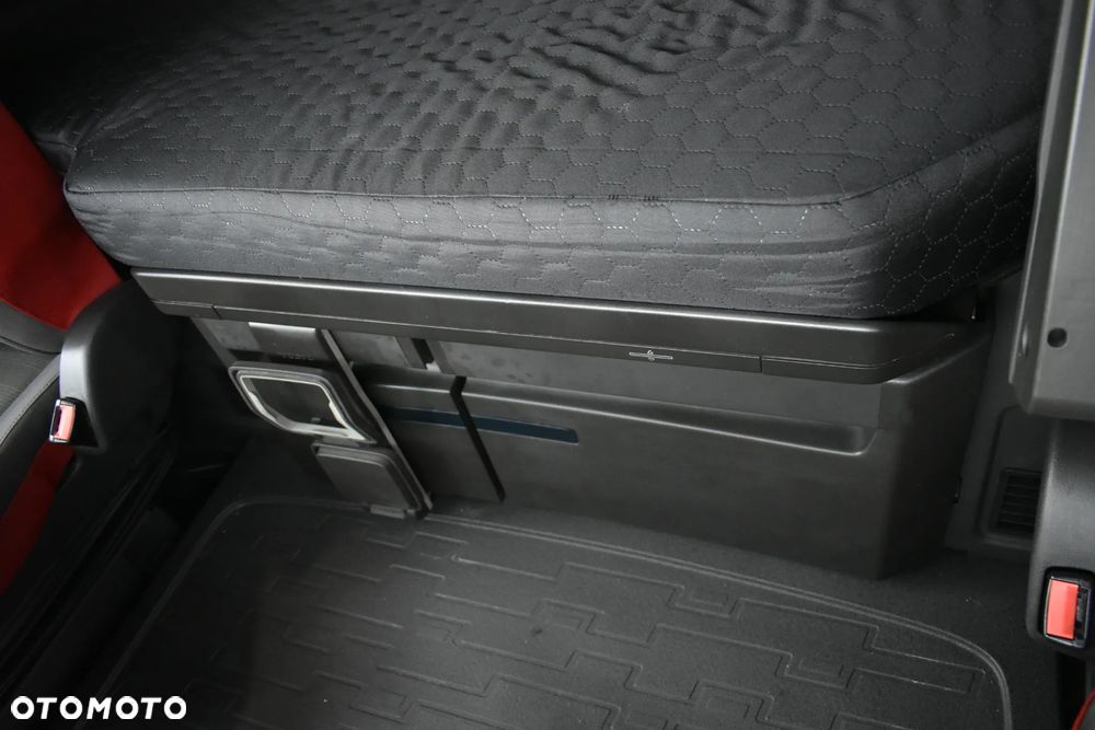 Volvo FH 460 XL // ZABUDOWY MIĘDZYOSIOWE //FULL LED // NOWE OPONY // NAVI // - 26