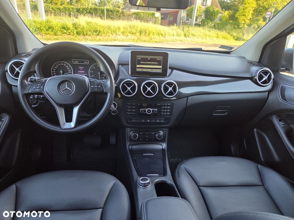 Mercedes-Benz Klasa B 180 7G-DCT - 17