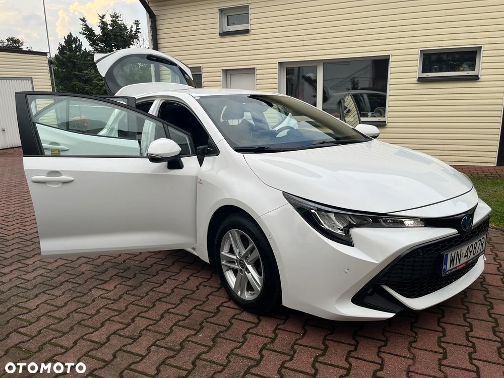 Toyota Corolla 1.8 Hybrid Comfort - 29