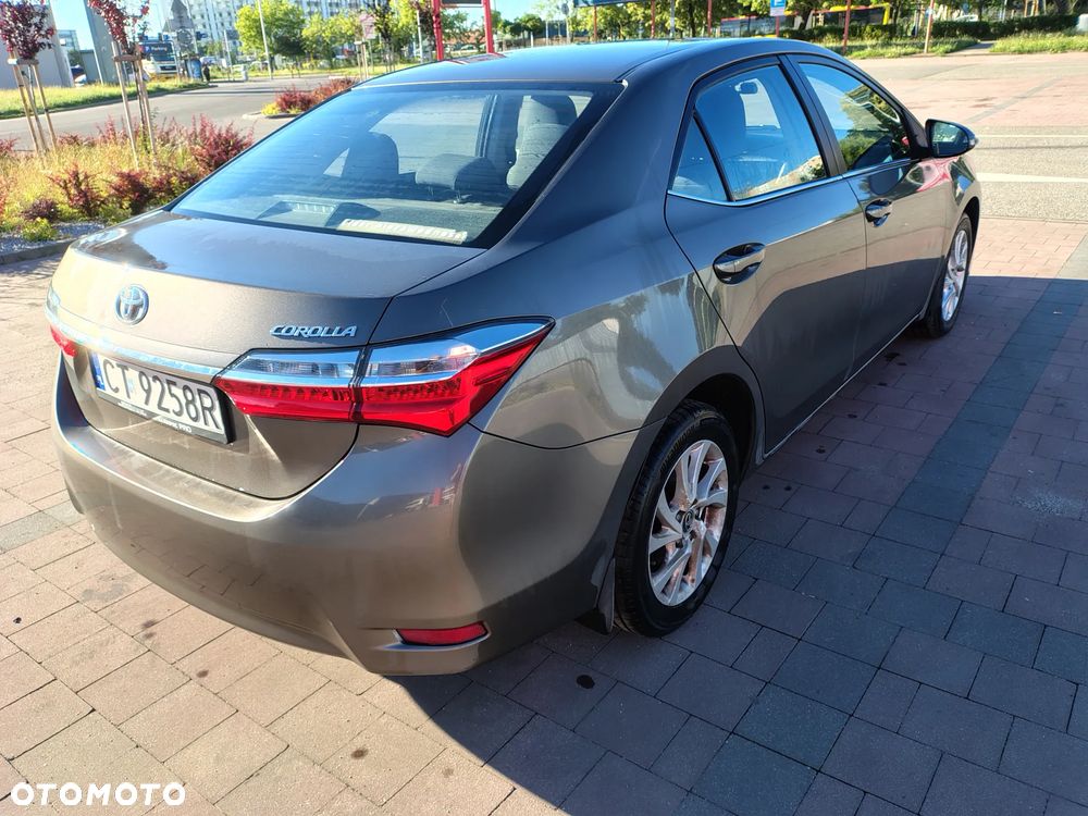 Toyota Corolla 1.6 Comfort - 2