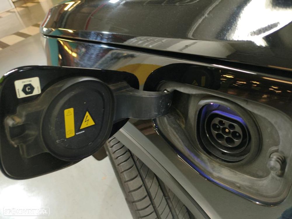 Volvo XC 40 1.5 T5 PHEV Core - 12