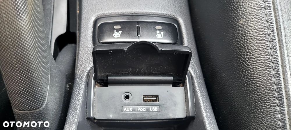 Kia Sportage - 16