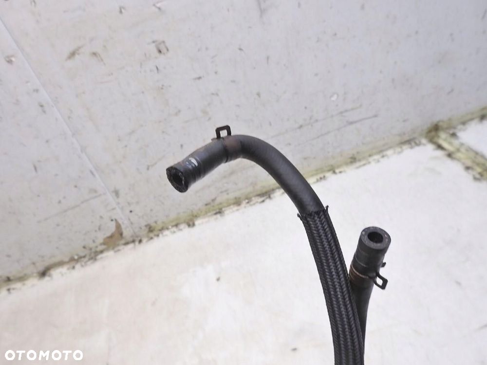 PRZEWÓD OLEJU TURBINY SUBARU LEGACY V 2.0 D - 3