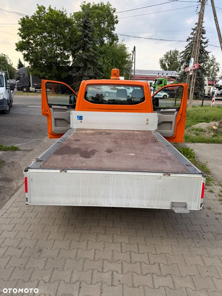 Volkswagen Transporter - 23