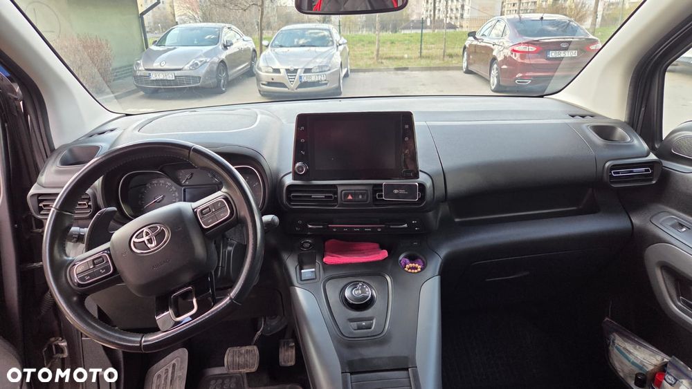 Toyota Proace City Verso 1.5 D-4D Family - 13