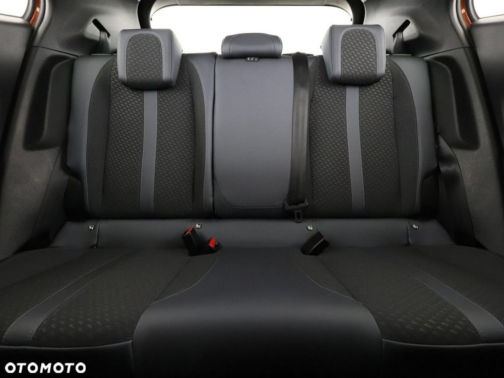Peugeot 2008 1.5 BlueHDi Allure Pack S&S EAT8 - 19