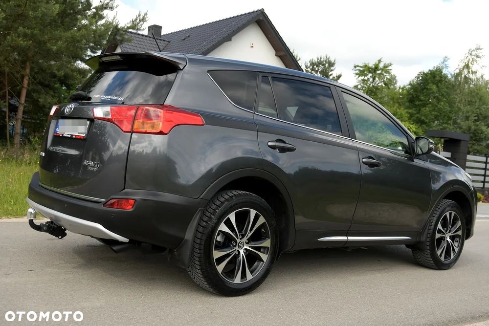 Toyota RAV4 - 9