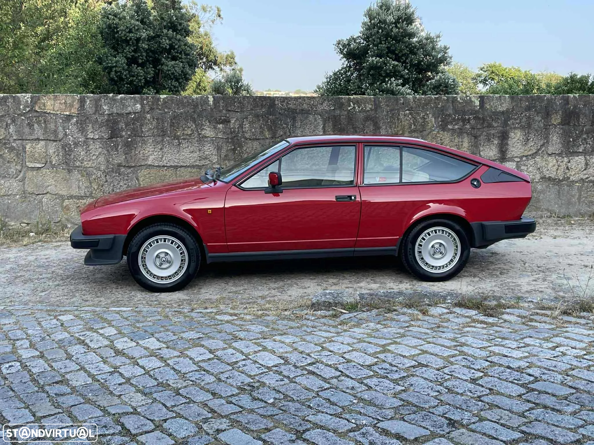 Alfa Romeo GTV - 8