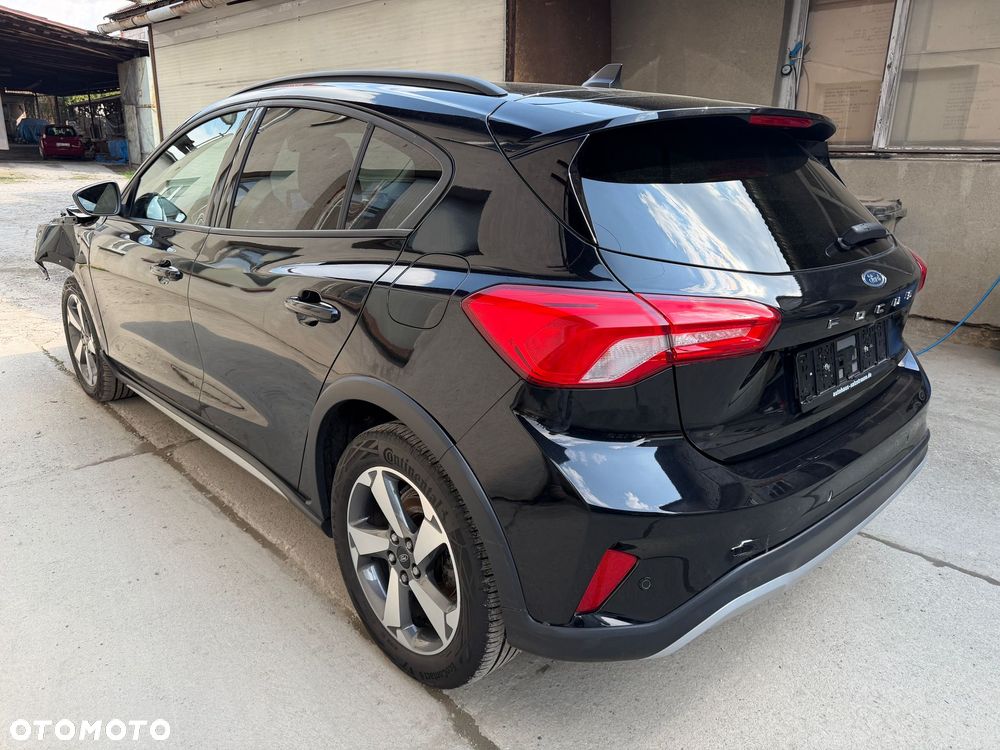 Ford Focus 1.0 EcoBoost Hybrid ACTIVE X - 22