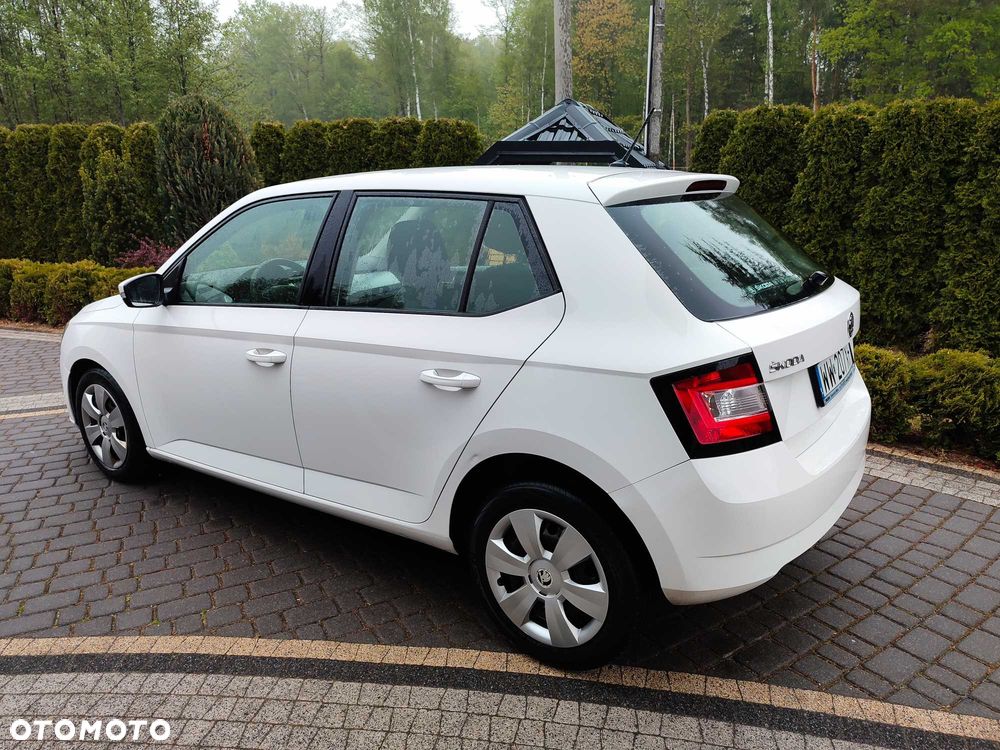 Skoda Fabia - 4