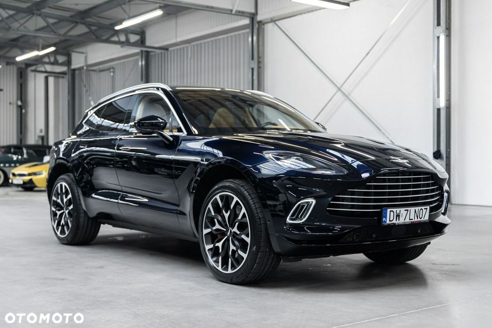 Aston Martin DBX Standard - 5
