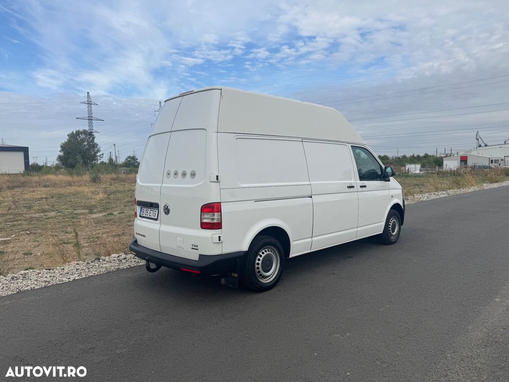 Volkswagen Transporter - 12