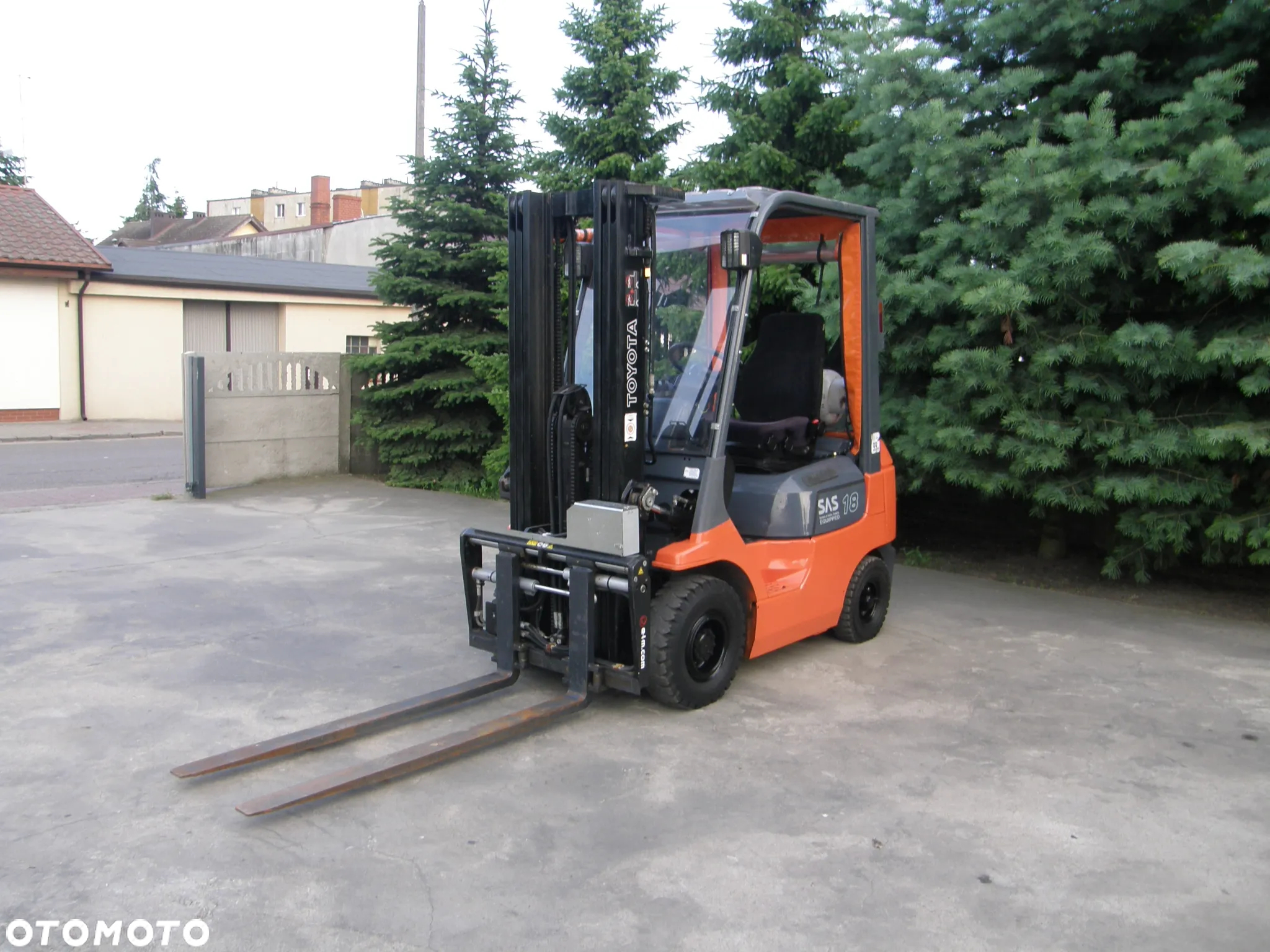 Toyota 7FGF18 2007 TRIPLEX 4,70m pozycjoner - 3