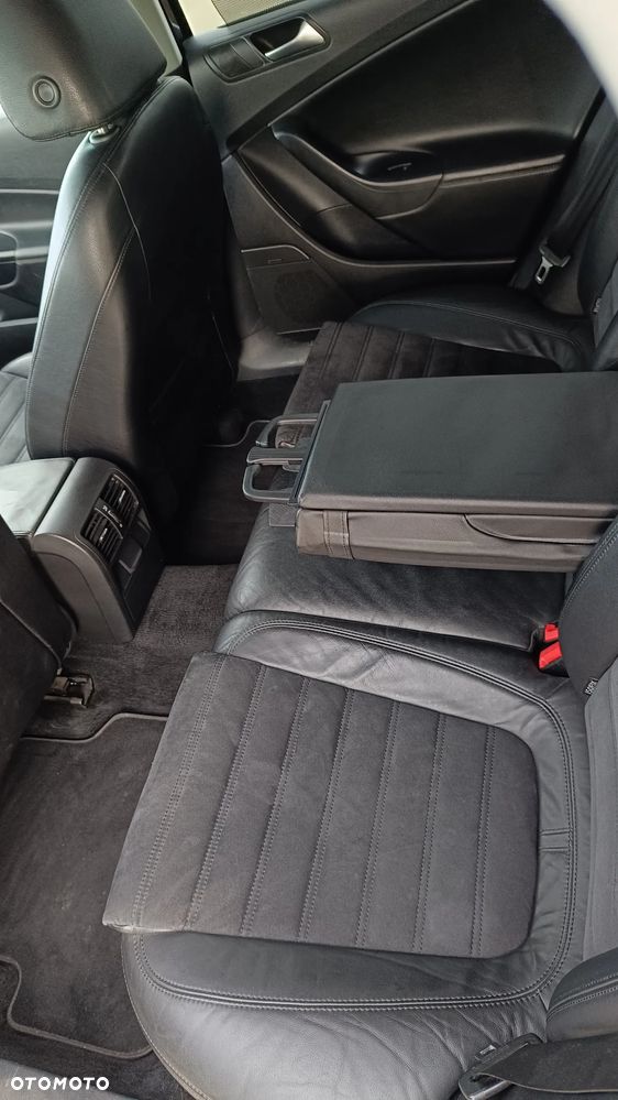 Volkswagen Passat 2.0 TDI Highline - 6