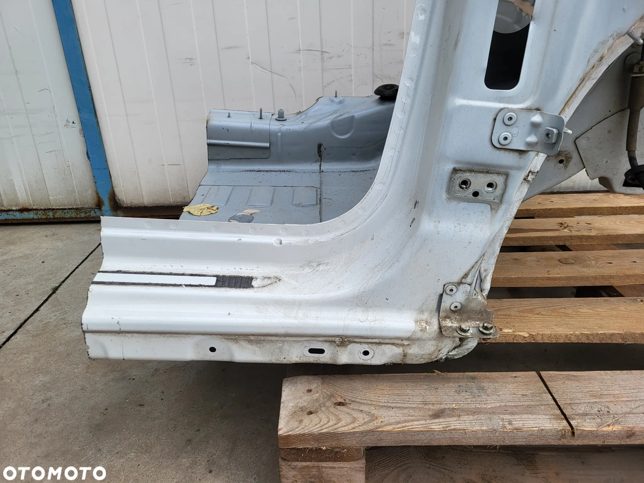 Ćwiartka podłużnica przednia prawa Peugeot 2008 EWP - 2