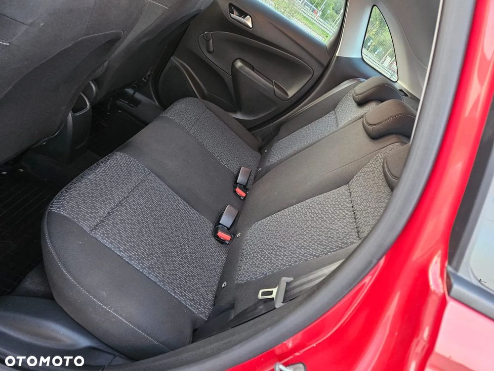Opel Crossland X - 13