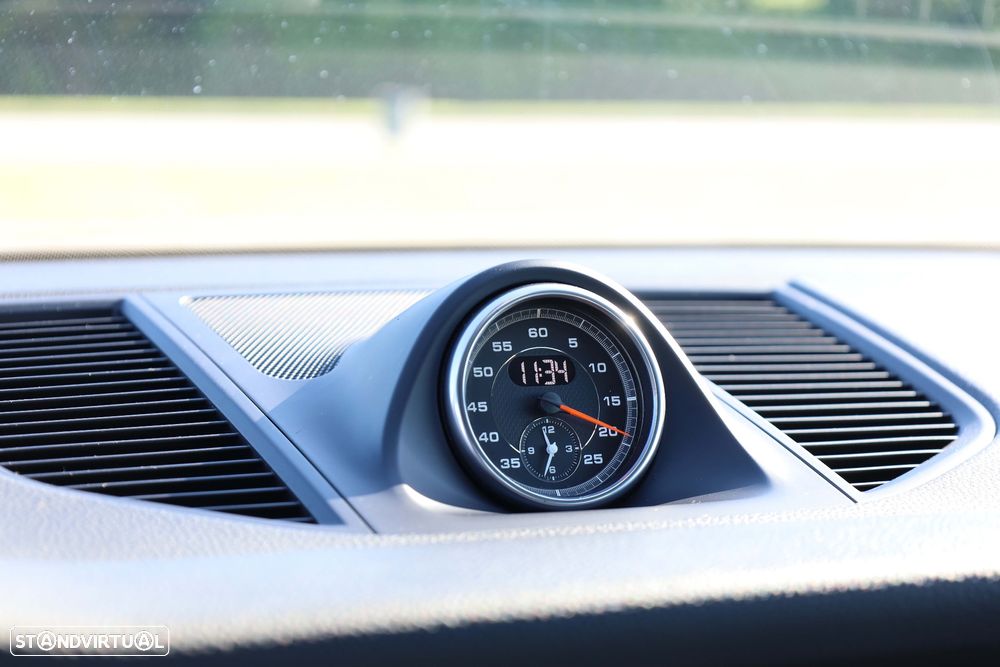 Porsche Macan S - 33