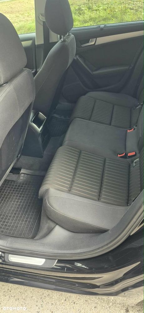 Audi A4 Avant 2.0 TDI DPF - 10