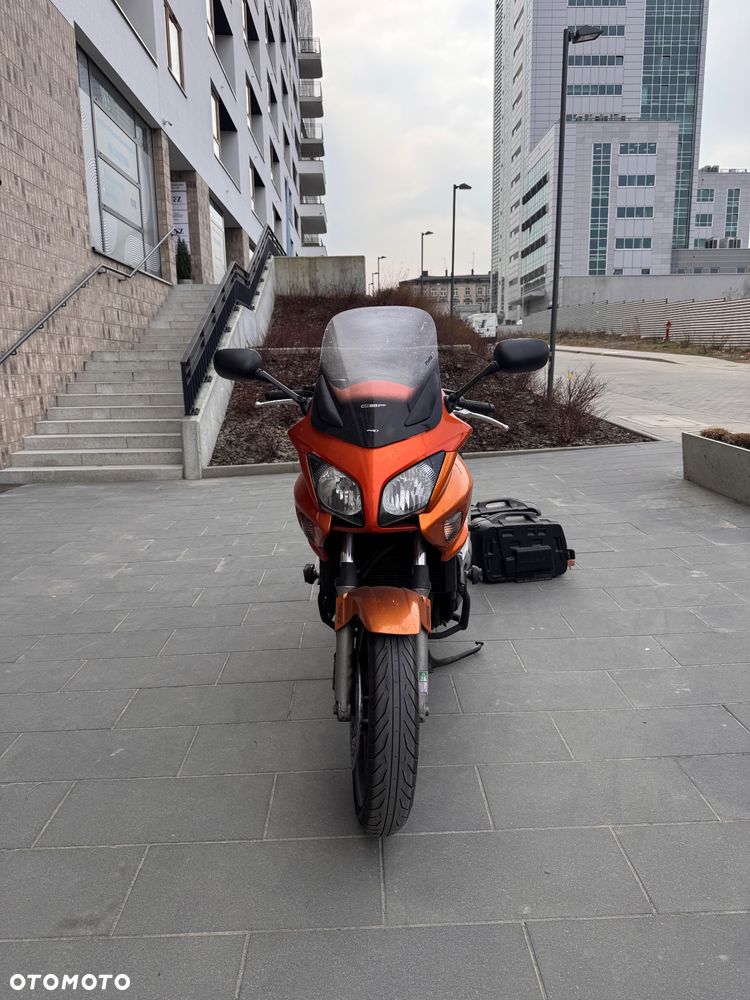 Honda CBF - 15