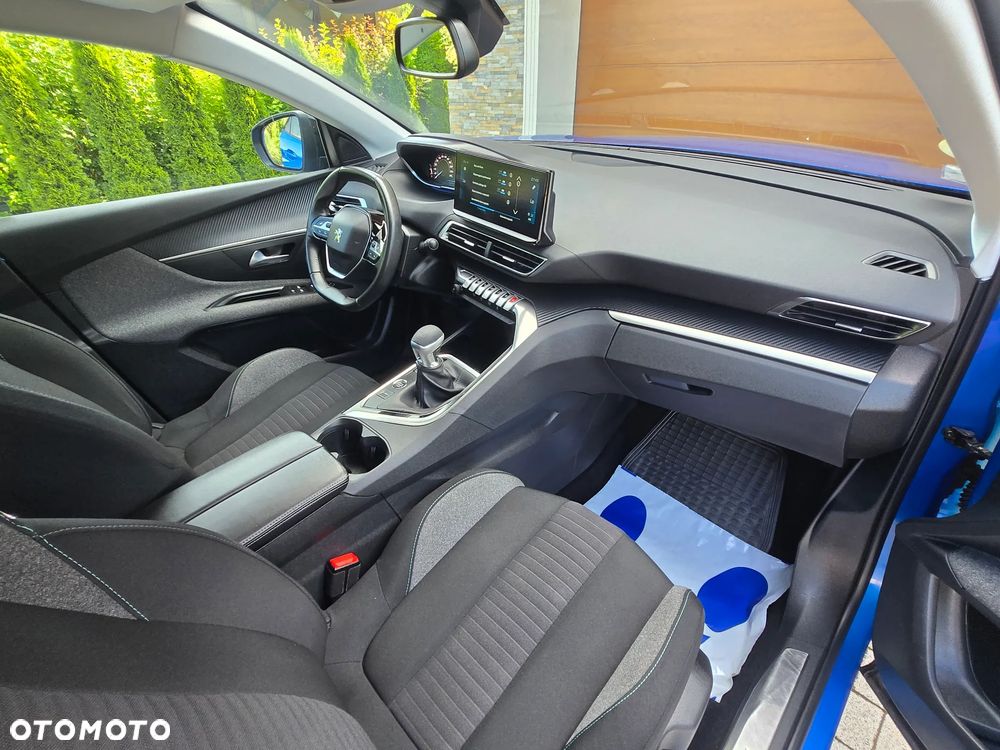 Peugeot 3008 - 10
