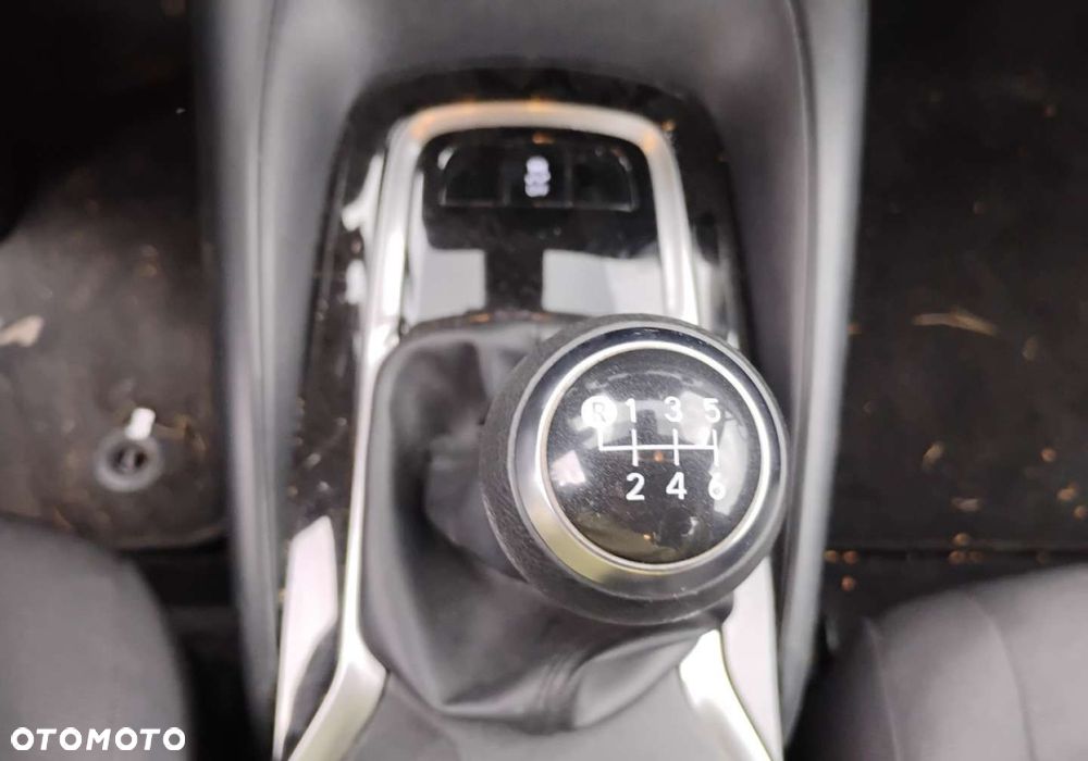 Toyota Corolla - 16