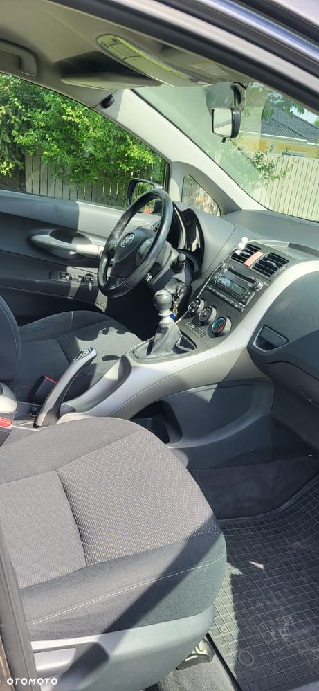 Toyota Auris - 6
