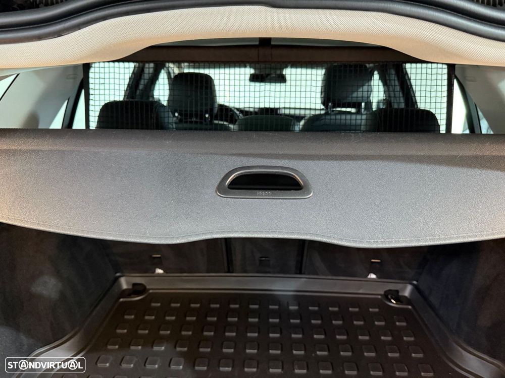 Mercedes-Benz C 220 BlueTEC Avantgarde Aut. - 44