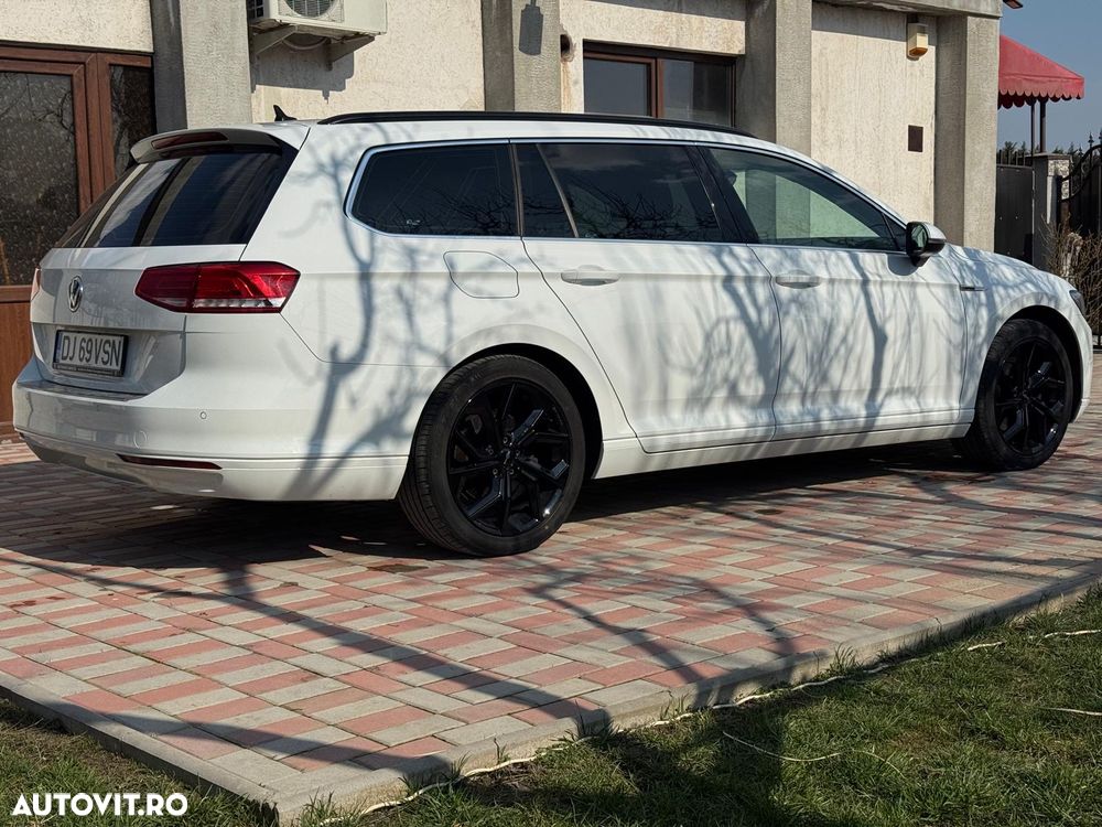 Volkswagen Passat - 4