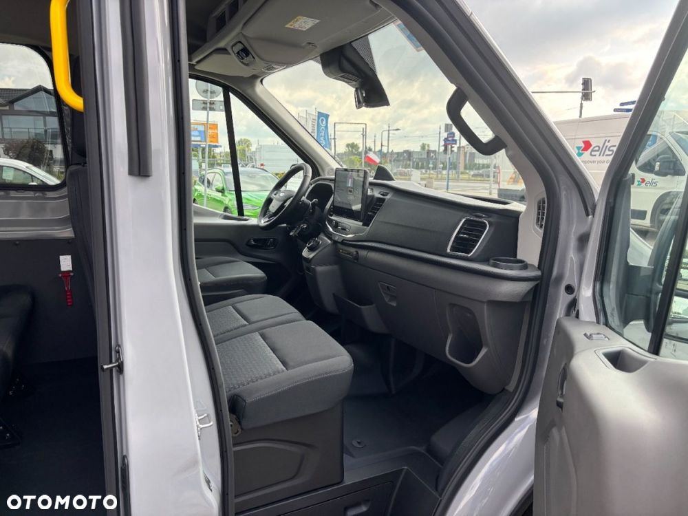 Ford Transit - 19