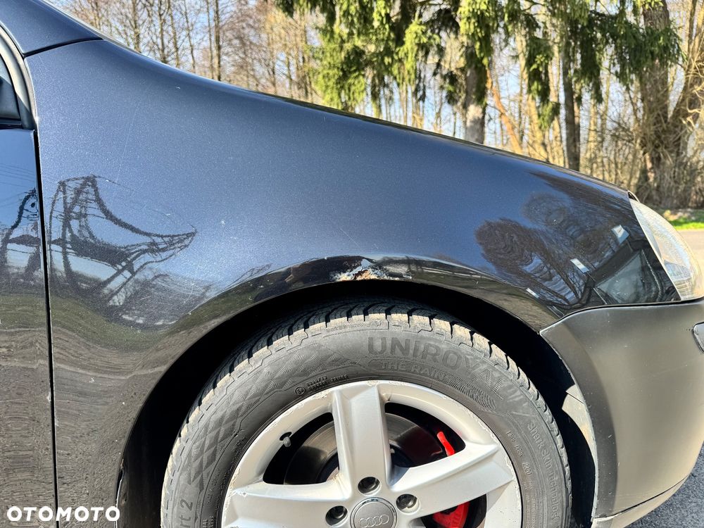 Volkswagen Golf 1.9 TDI Q-Line - 10