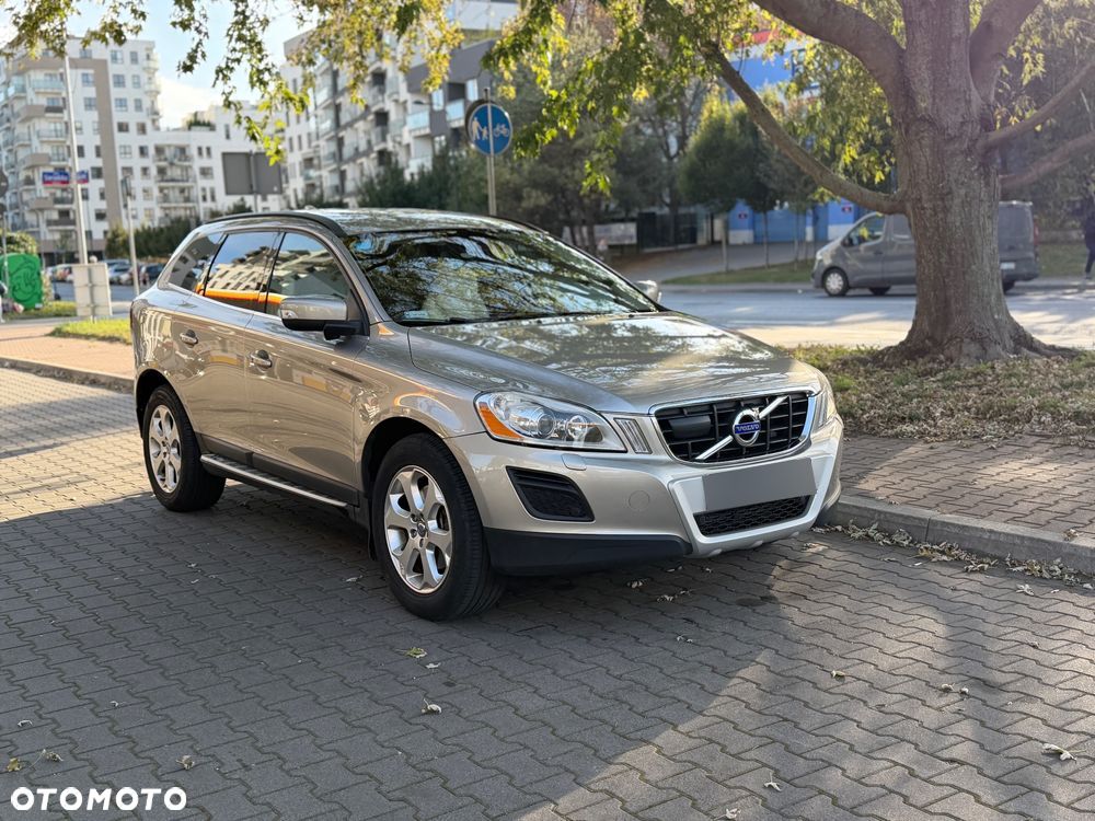 Volvo XC 60 - 2